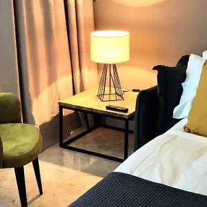 Appartamento Laus Via Sparano - Lux & Design Mini, Bari
